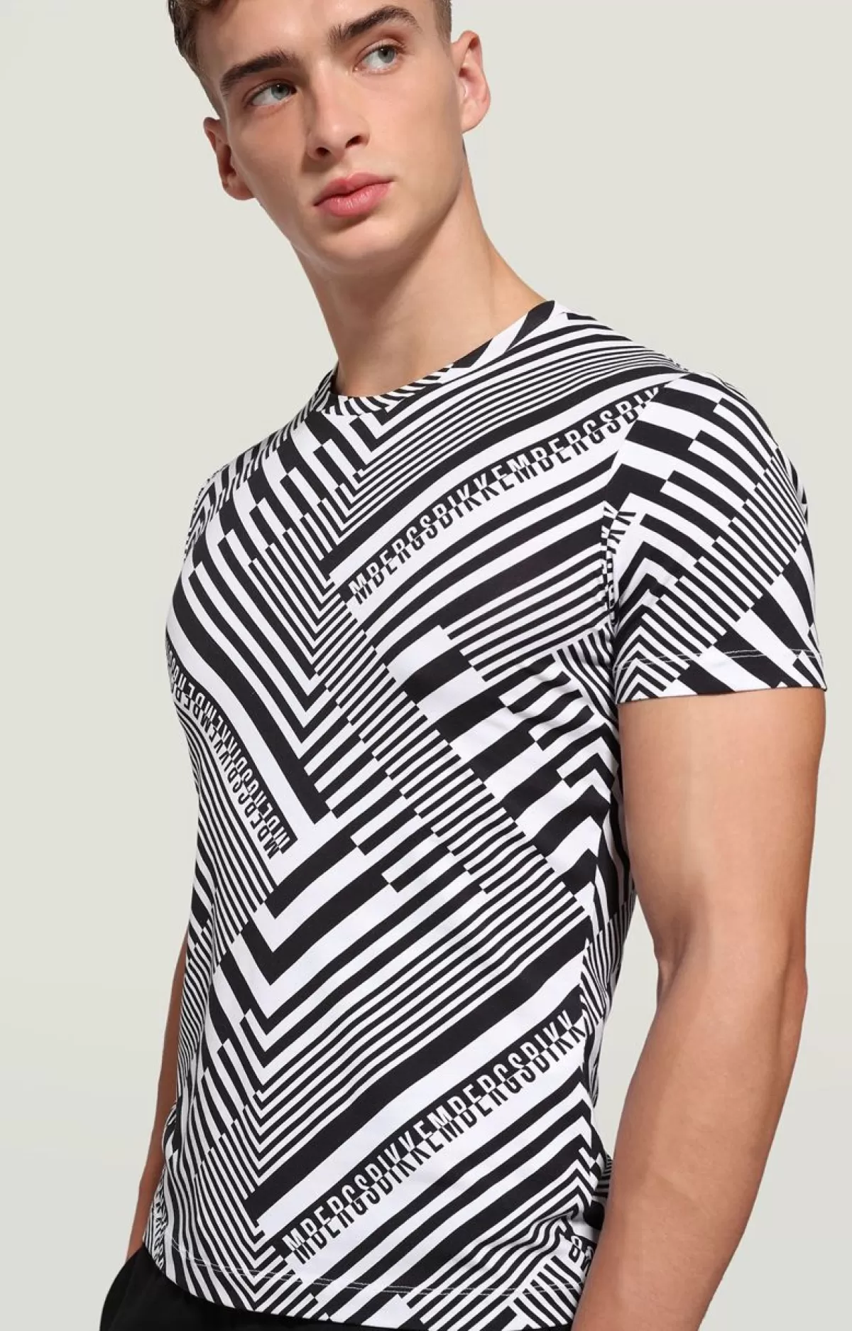 Bikkembergs Men'S T-Shirt All-Over Optical Print Optical White/Black New